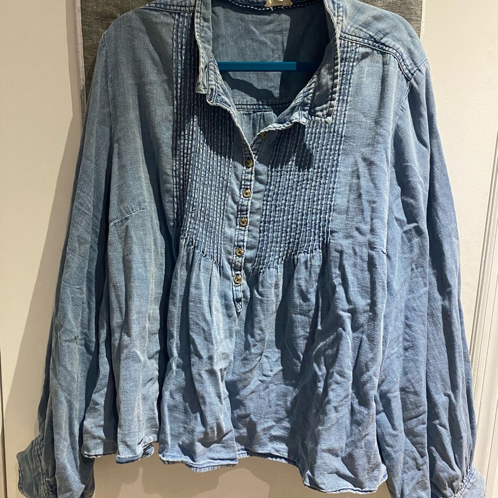 🥞 Pilcro Denim Hippy Tuxedo-Front Crop Blouse 👩🏼‍🌾